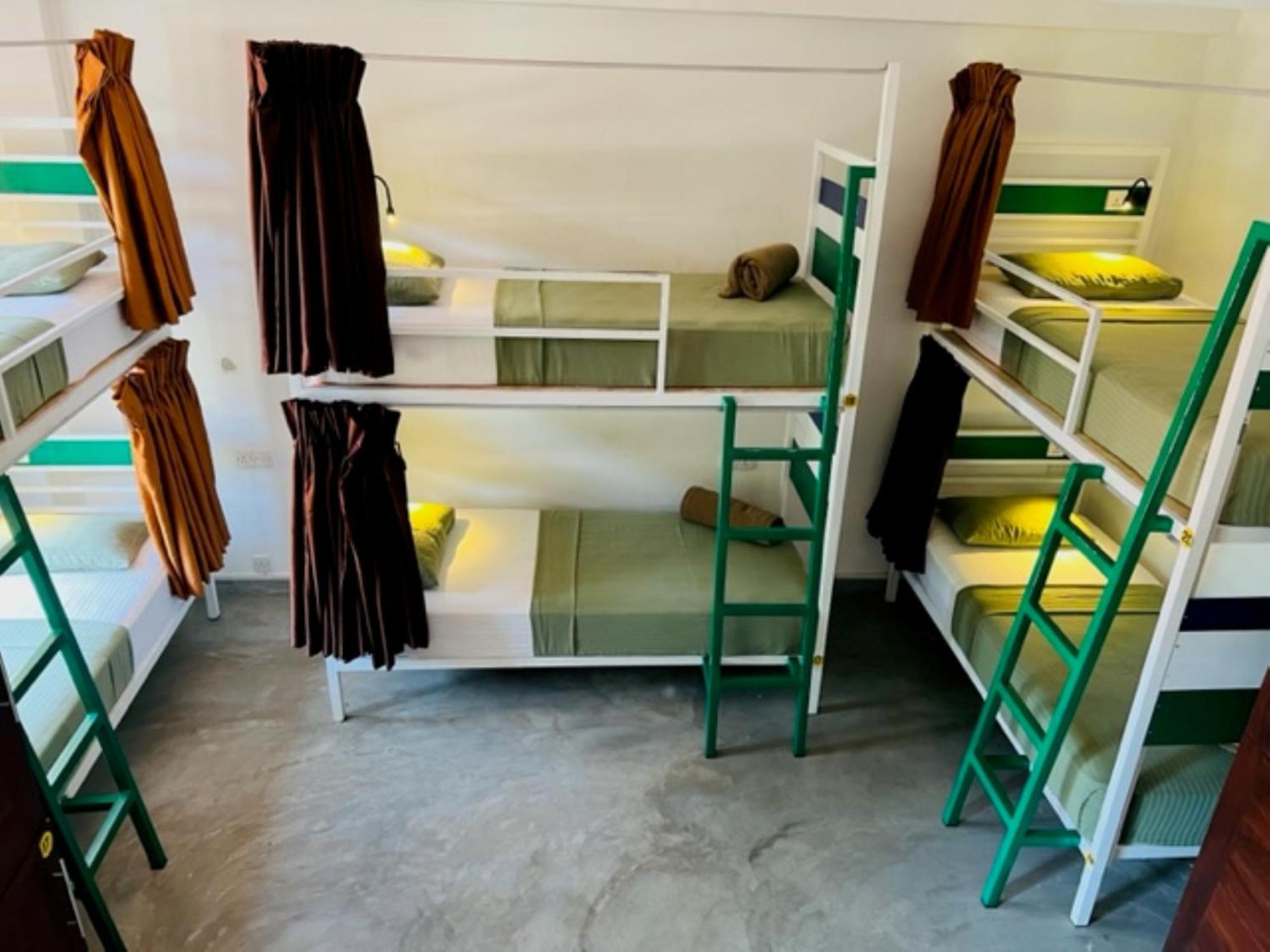 Downtown Hostels Ella Eksteriør bilde